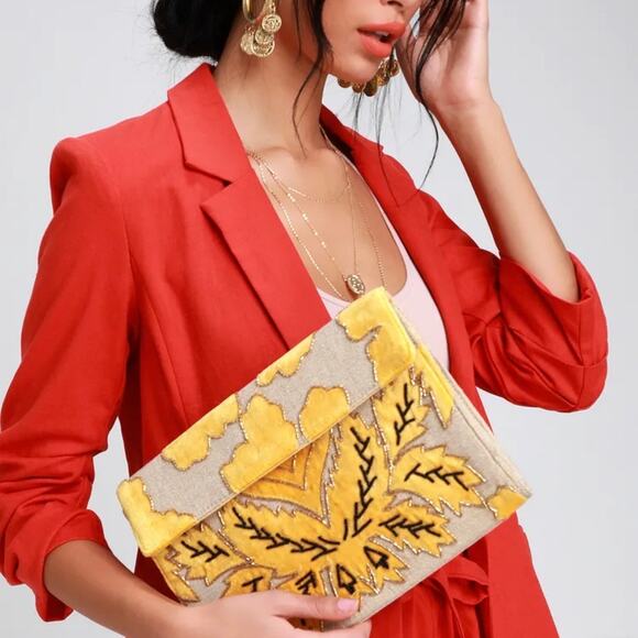 Lulus Handbags - Lulus Meadows Beige and Mustard Yellow Velvet Embroidered Clutch